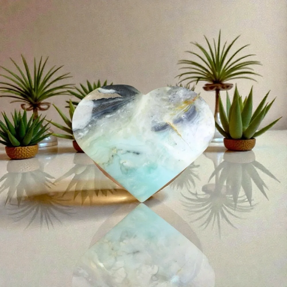Amazonite, calcite and quartz Large Heart Shape Hand Carved Natural Stone - Picture 6 of 9